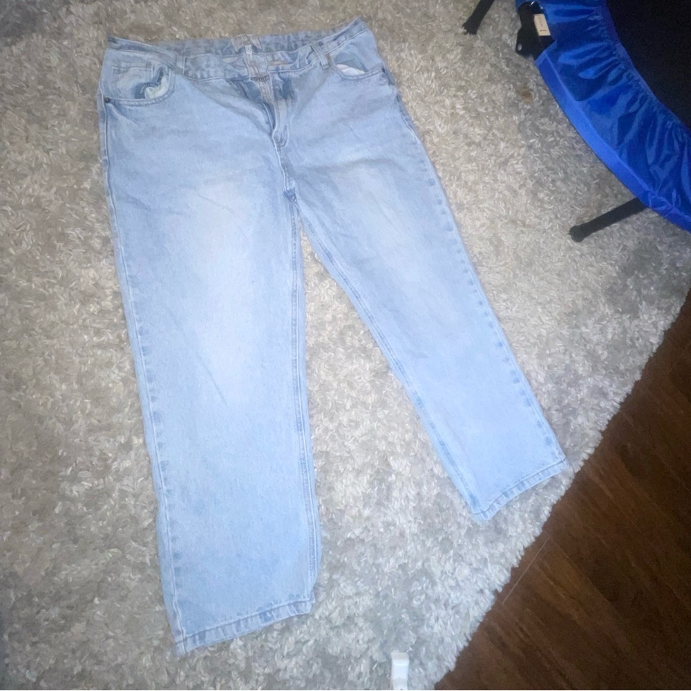 TWELVE By Ontwelfth Women Blue Jeans Size 31 Distressed